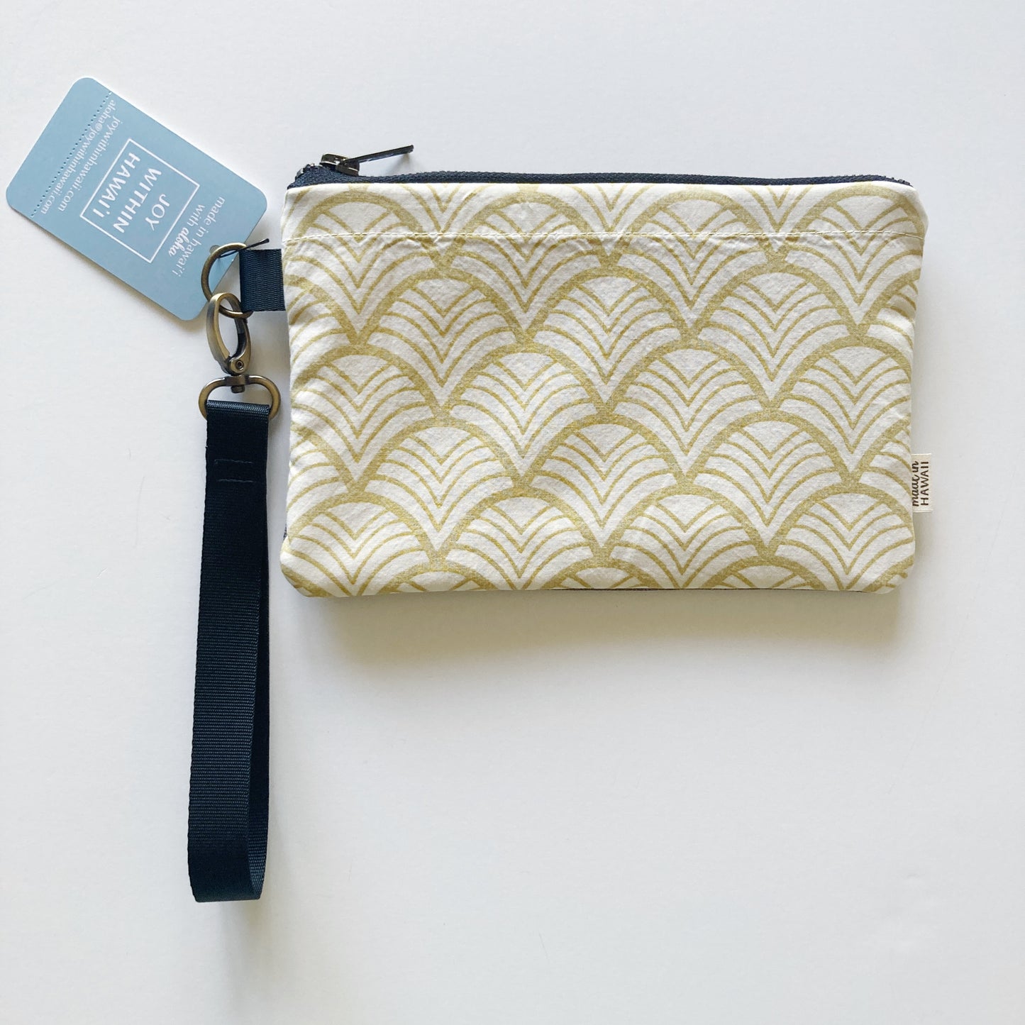 HANA HOU // Wristlet 002 // Made in Hawaii with aloha shirt