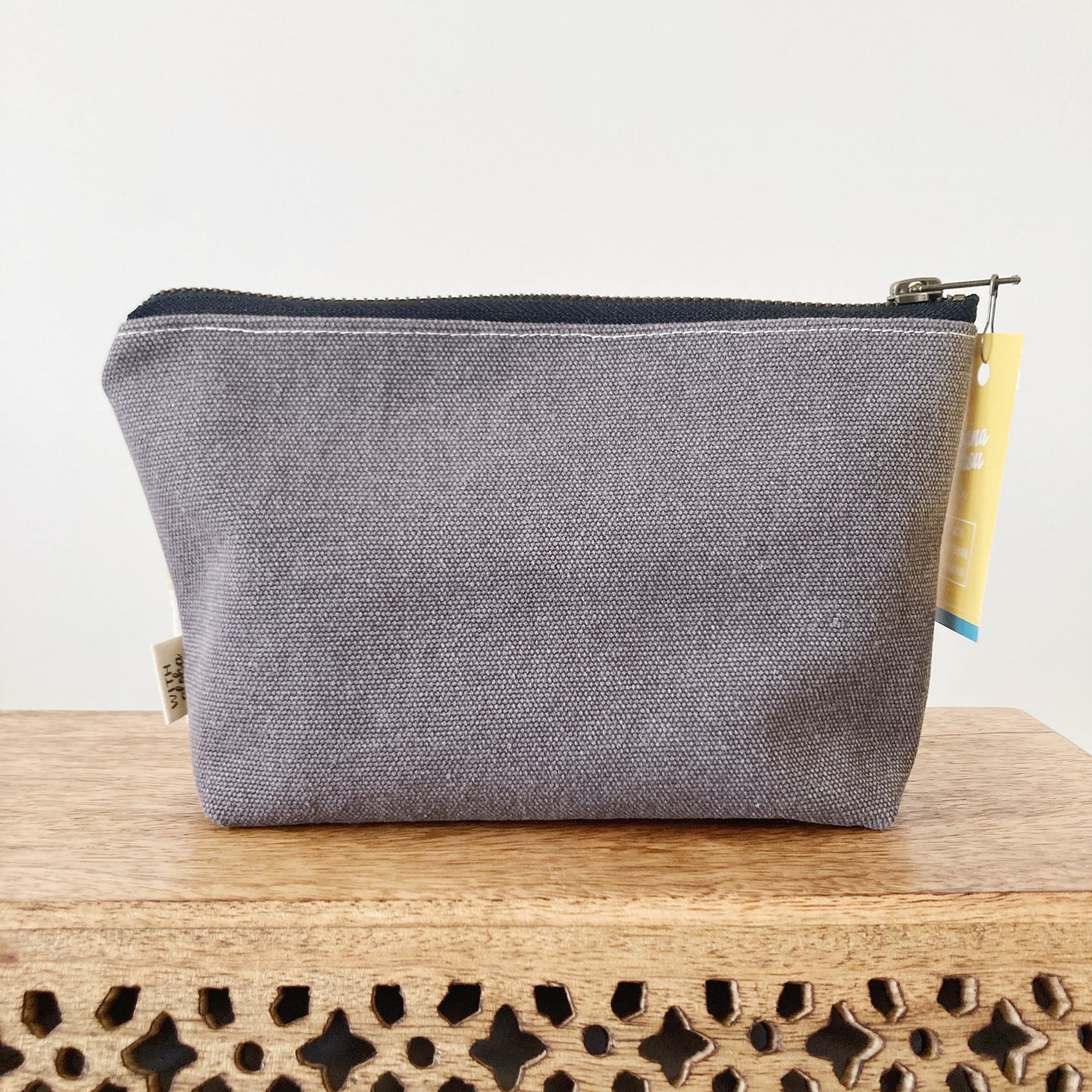 HANA HOU // Jumbo Pencil Pouch 003 // Made in Hawaii with pre-loved aloha shirts