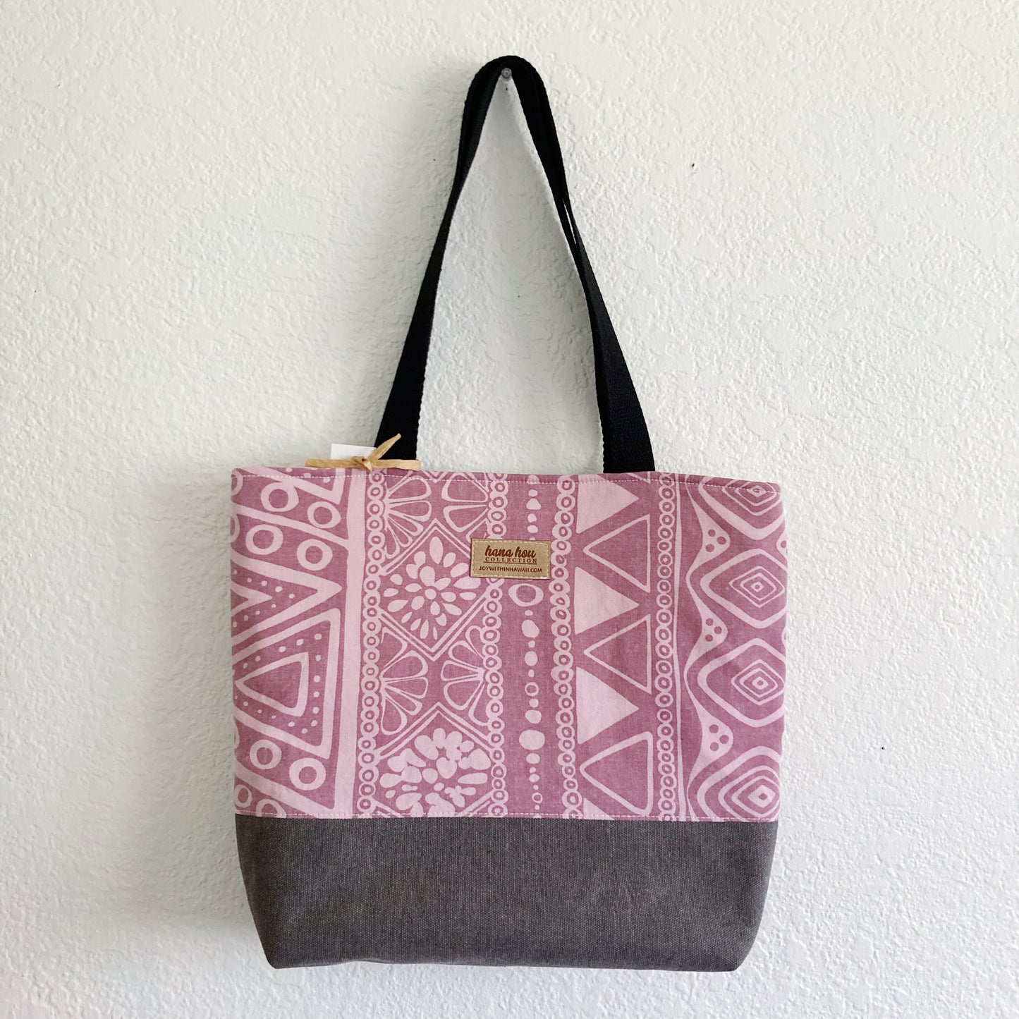 HANA HOU // Aloha Tote 005 // Made in Hawaii with pre-loved aloha shirts