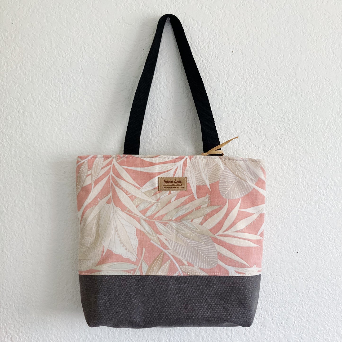 HANA HOU // Aloha Tote 006 // Made in Hawaii with pre-loved aloha shirts