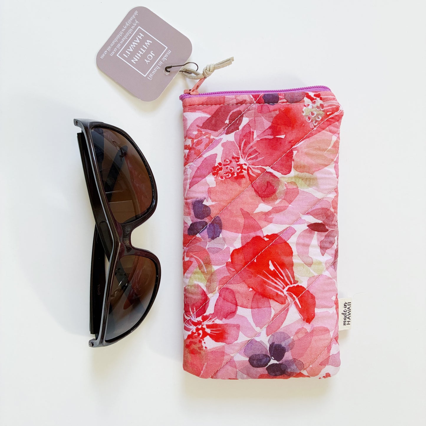 Hawai'i Artist / Sunglass Pouch 002 / Made in Hawaii // Print Design by Kaulumaika