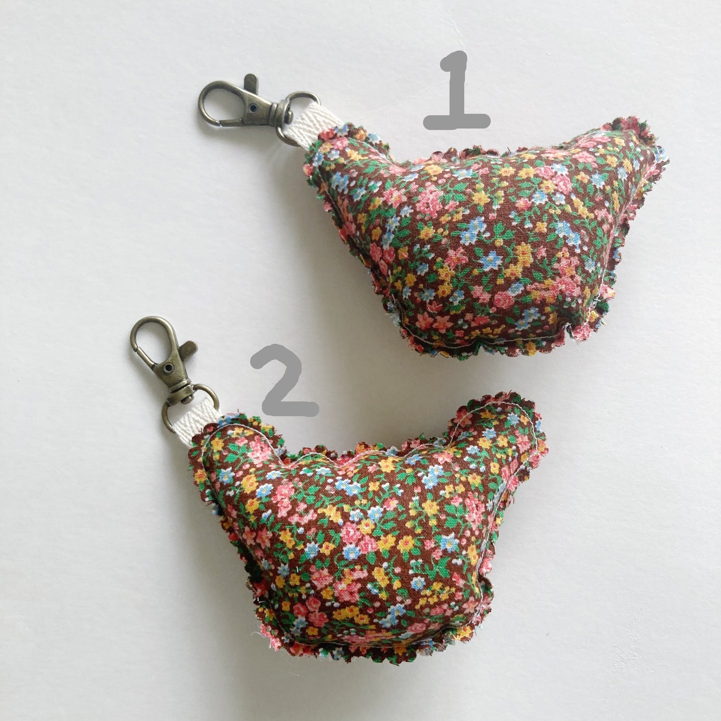 Hana Hou // Puffy Shaka Charm 6S // Made in Hawaii with upcycled fabric