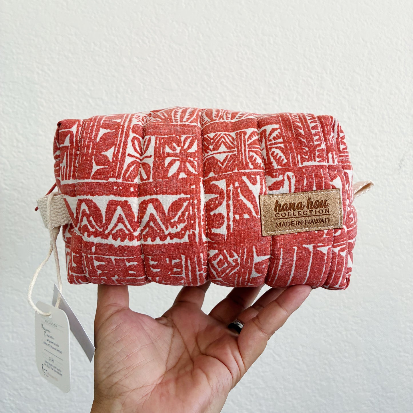 HANA HOU // Travel Boxy 001 // Made in Hawai'i with pre-loved aloha shirt