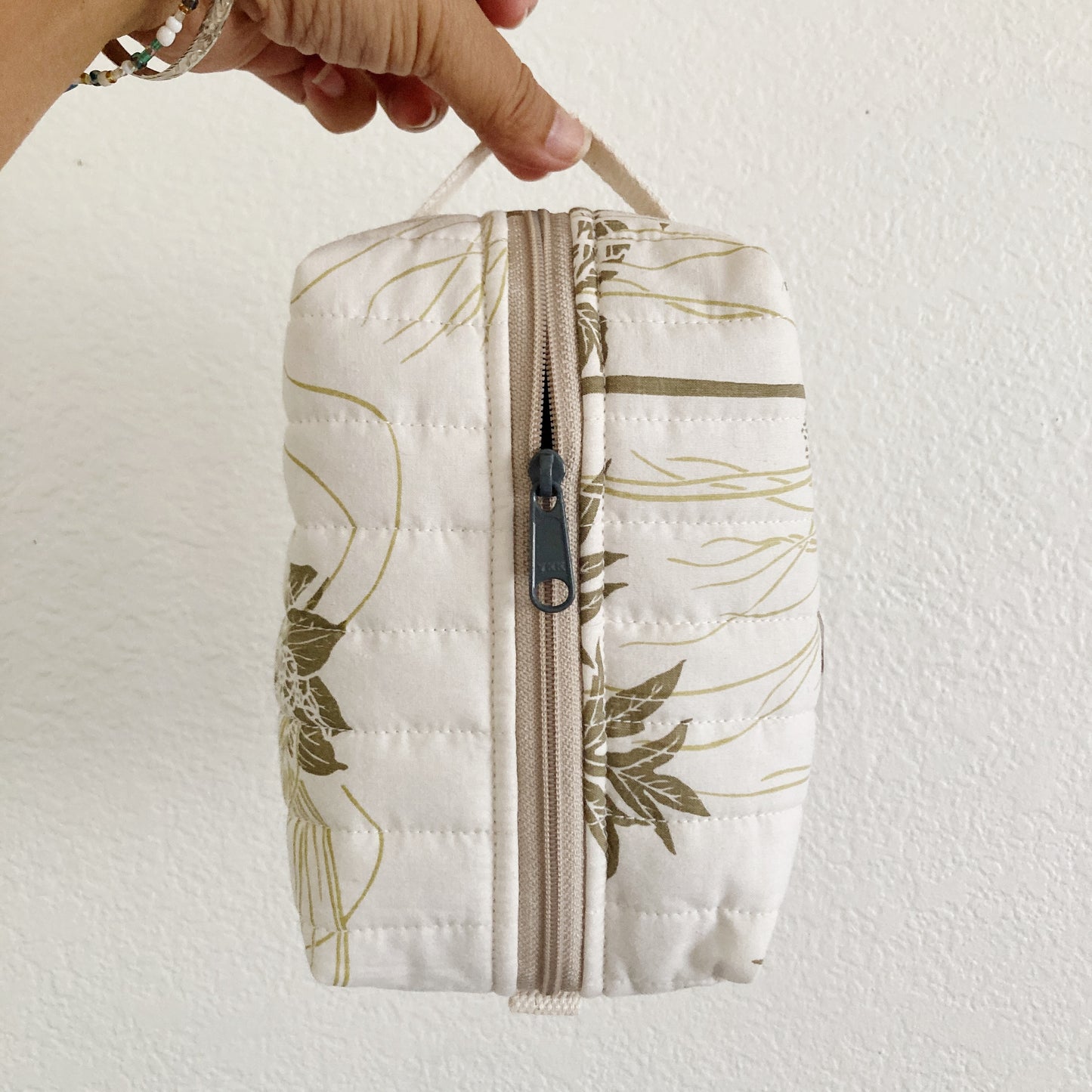 HANA HOU // Travel Boxy 013 // Made in Hawai'i with pre-loved aloha shirt