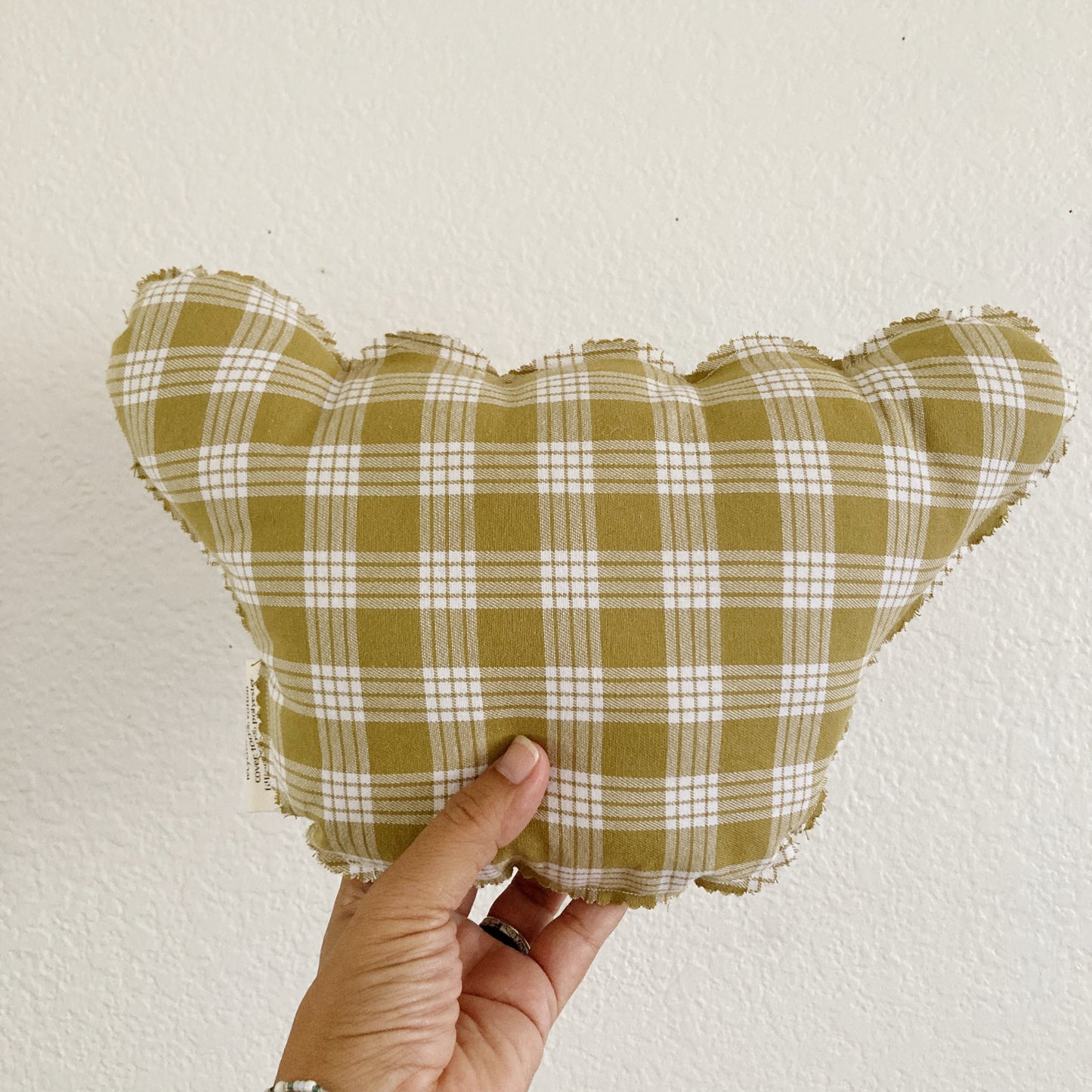 HANA HOU // PUFFY SHAKA 019 // Made with pre-loved aloha shirt + palaka