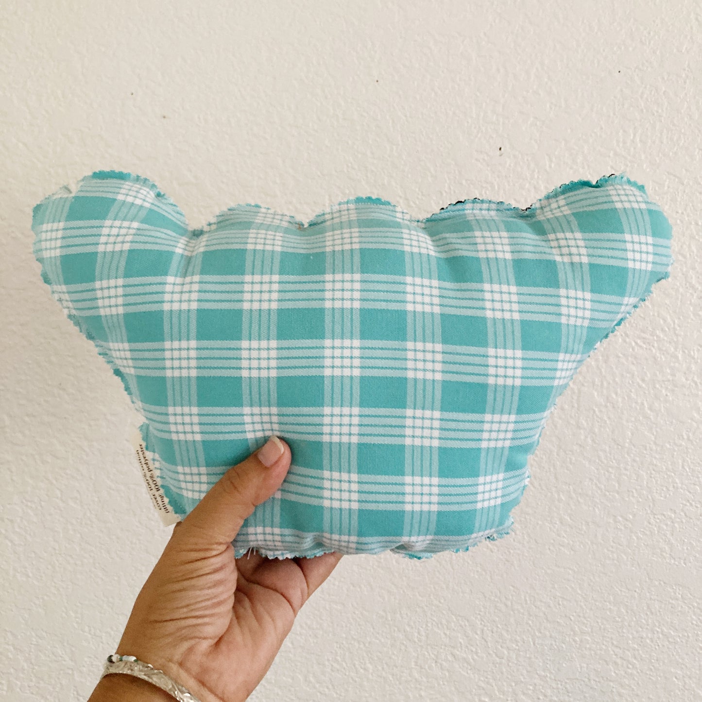 HANA HOU // PUFFY SHAKA 018 // Made with pre-loved aloha shirt + palaka