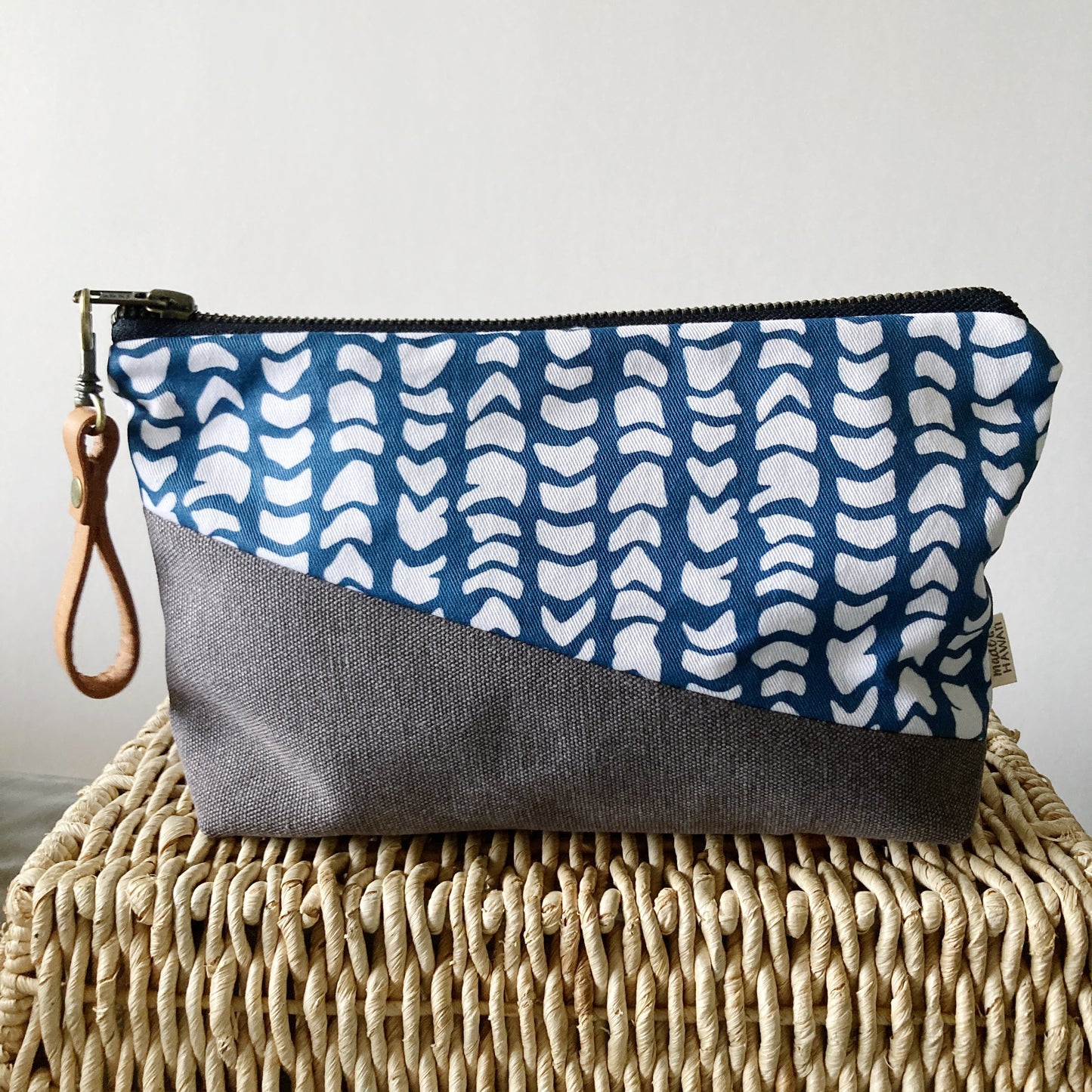 HAWAI'I ARTIST // Diagonal Clutch 002 // Print design by Hinu Rise