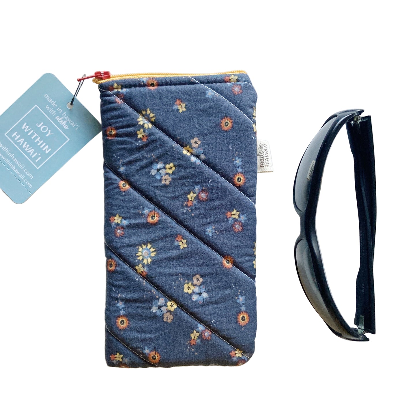Hana Hou / Sunglass Pouch 001 / Made in Hawaii with upcycled fabric