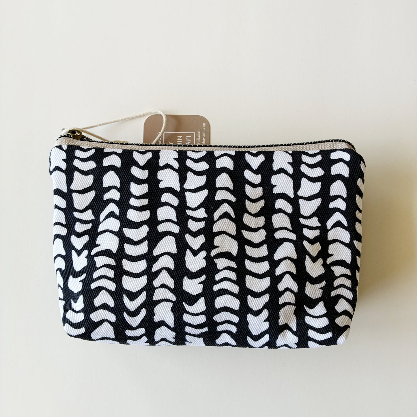 HAWAI'I ARTIST // Jumbo Pencil Pouch 006 // Print design by Hinu Rise