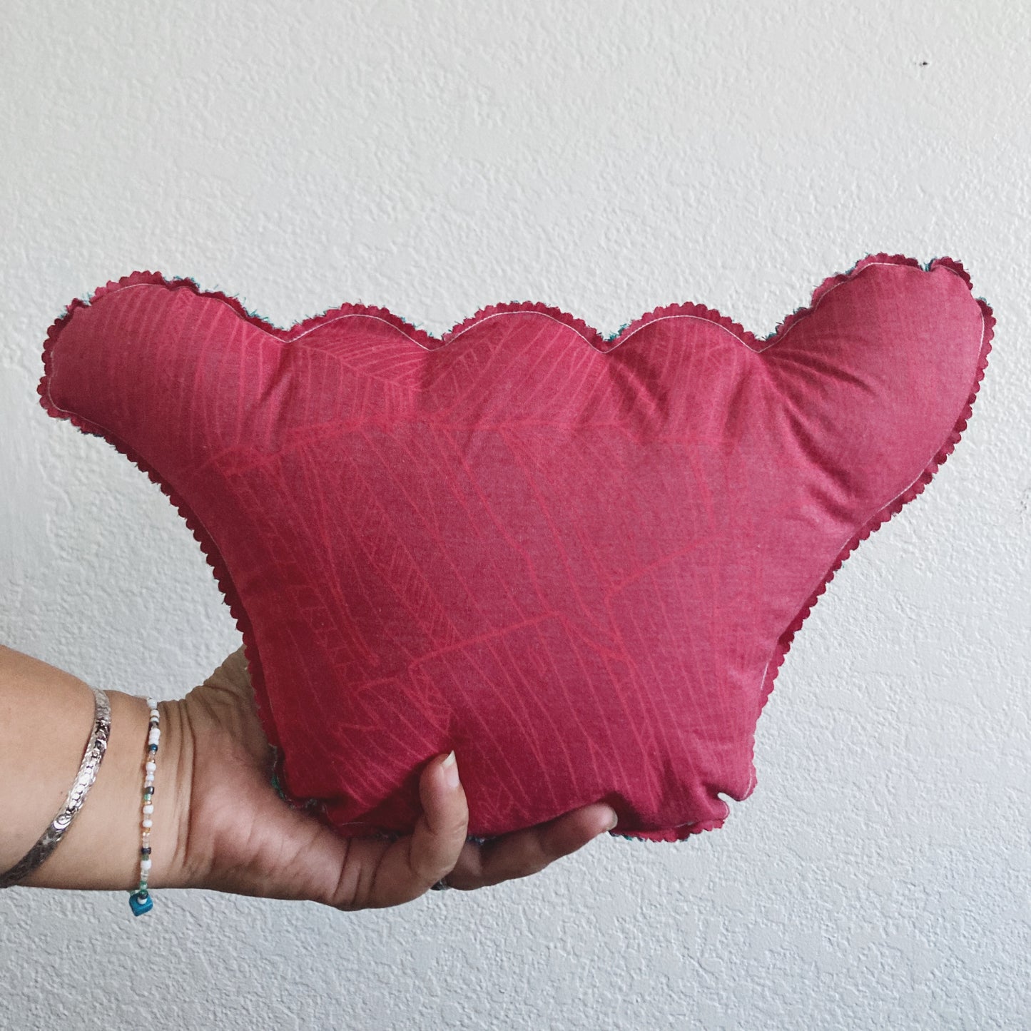 HANA HOU // PUFFY SHAKA 002 // Made with pre-loved aloha shirt + palaka