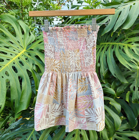 HANA HOU // Ka'ina Top 009 // Made in Hawai'i with pre-loved aloha shirt