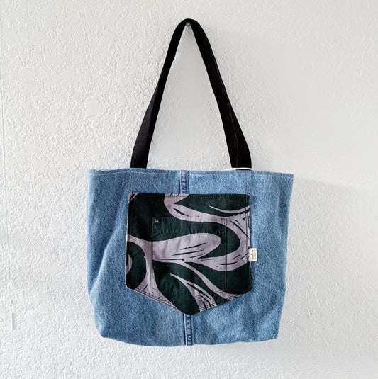 HANA HOU // REVERSIBLE! Denim Pocket Tote 002 // Made in Hawai'i with upcycled fabrics