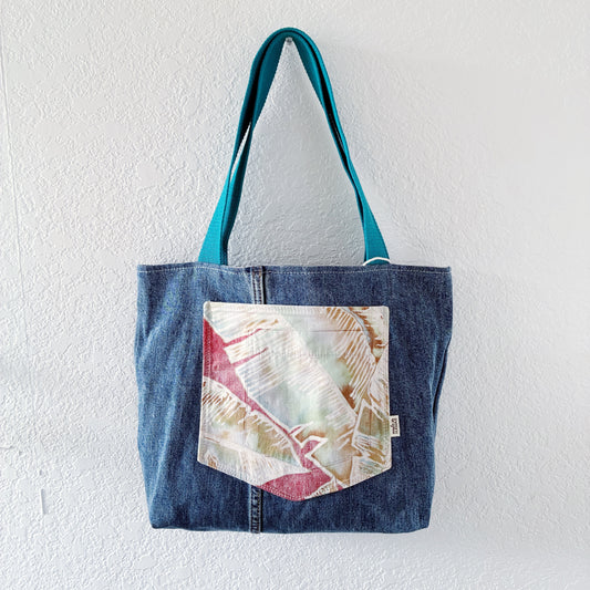 HANA HOU // REVERSIBLE! Denim Pocket Tote 001 // Made in Hawai'i with upcycled fabrics