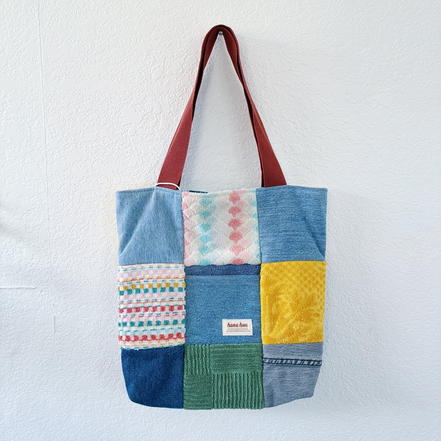 HANA HOU // REVERSIBLE! Patchy Tote 003 // Made with upcycled fabrics