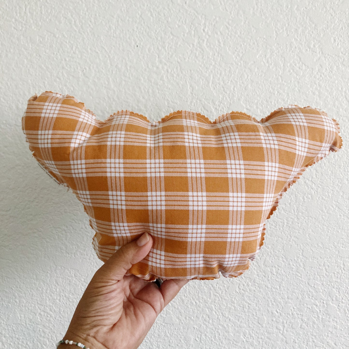 HANA HOU //  PUFFY SHAKA 015 // Made with pre-loved aloha shirt + palaka