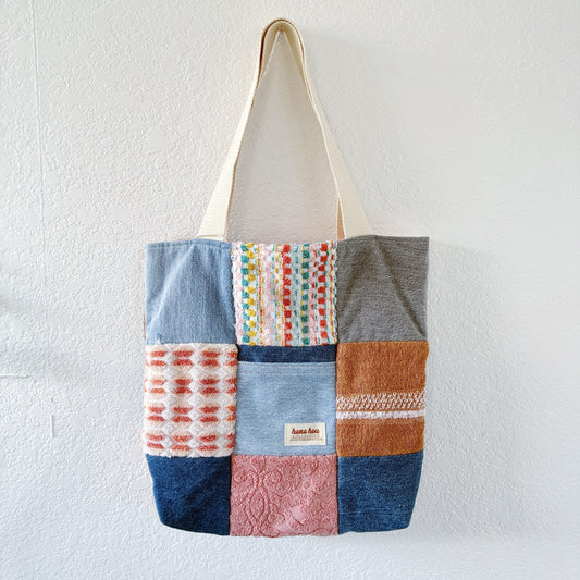 HANA HOU // REVERSIBLE! Patchy Tote 001 // Made with upcycled fabrics