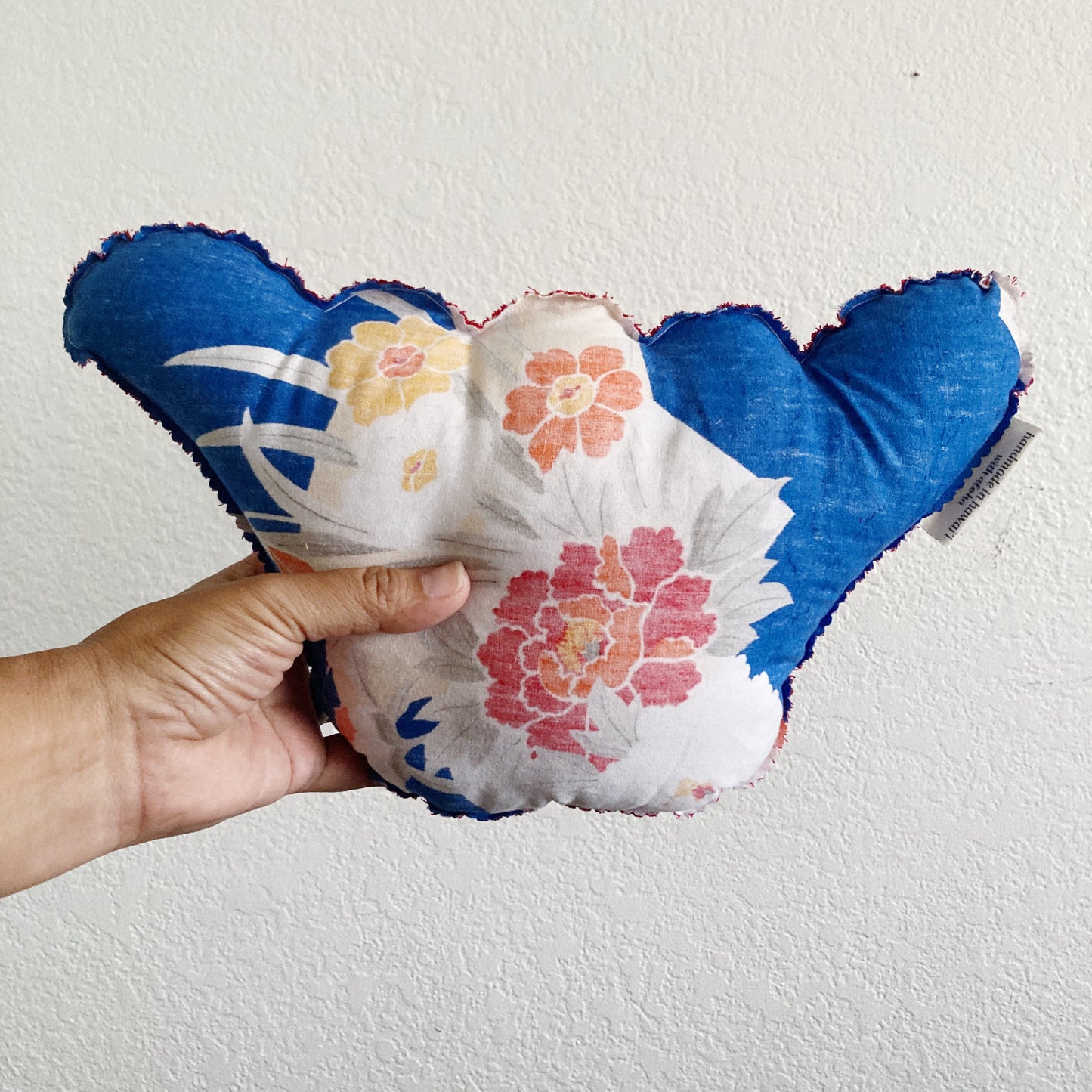HANA HOU //  PUFFY SHAKA 007 // Made with pre-loved aloha shirt + palaka
