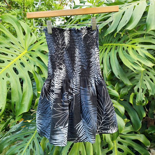 HANA HOU // Ka'ina Top 004 // Made in Hawai'i with pre-loved aloha shirt
