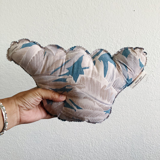 HANA HOU //  PUFFY SHAKA 004 // Made with pre-loved aloha shirt + palaka
