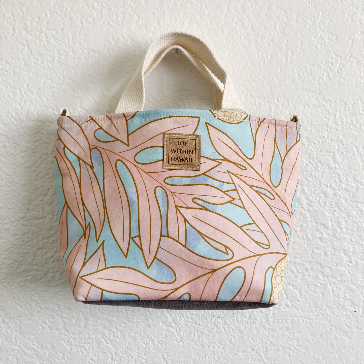 HAWAI'I ARTIST // Mini Tote Crossbody 005 // Print design by Kaulumaika