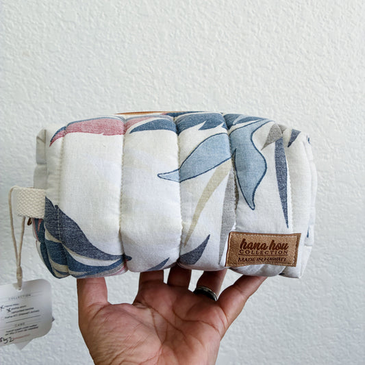 HANA HOU // Travel Boxy 009 // Made in Hawai'i with pre-loved aloha shirt