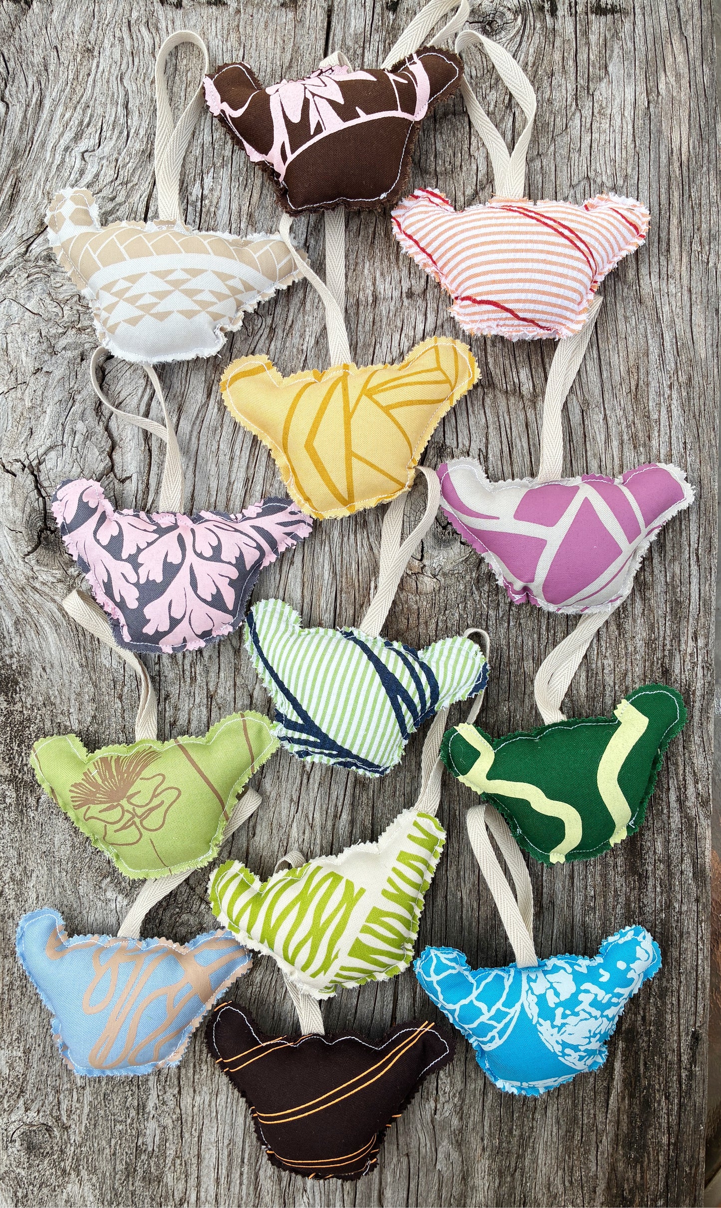 SHAKA ORNAMENT // Made in Hawai'i with preloved aloha shirts + palaka