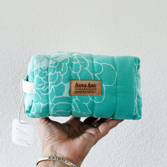 HANA HOU // Travel Boxy 004 // Made in Hawai'i with pre-loved aloha shirt