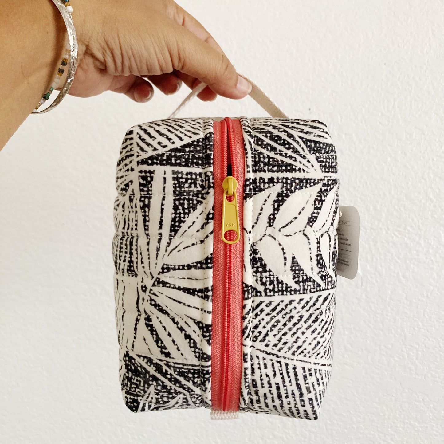 HANA HOU // Travel Boxy 016 // Made in Hawai'i with pre-loved aloha shirt
