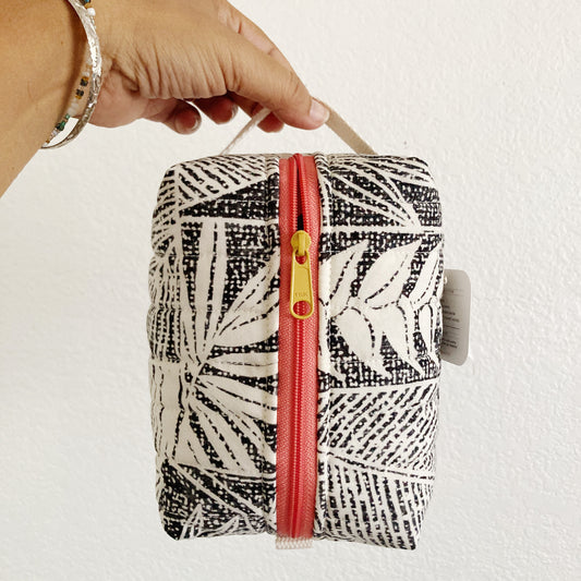 HANA HOU // Travel Boxy 016 // Made in Hawai'i with pre-loved aloha shirt
