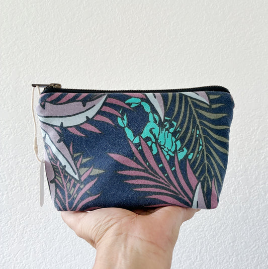HANA HOU // Jumbo Pencil Pouch 001 // Made with pre-loved aloha shirt
