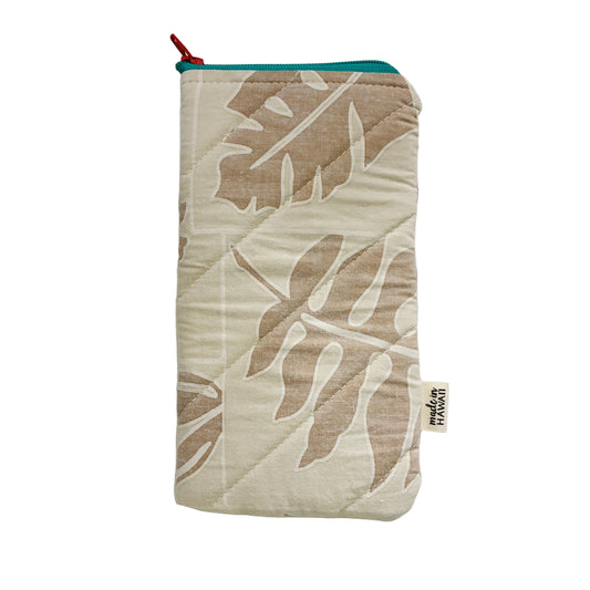 Hana Hou / Sunglass Pouch 010 / Made in Hawaii with pre-loved aloha shirt