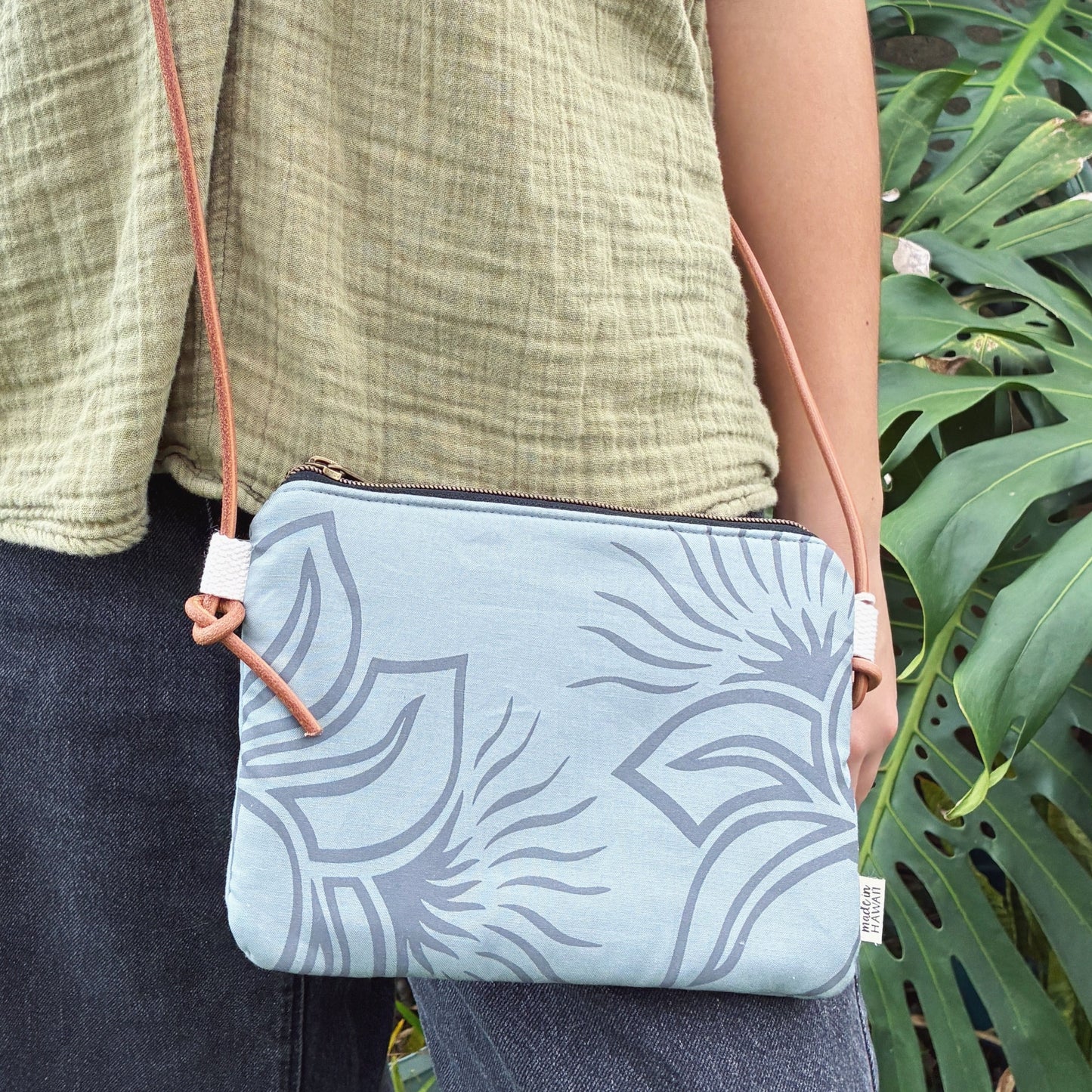 Hawai'i Artist // Fixed Mini Crossbody 002 // Made in Hawaii with Sig Zane Designs off cuts