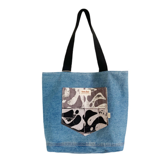 HANA HOU // Denim Pocket Tote 009 // Made in Hawai'i with upcycled fabrics