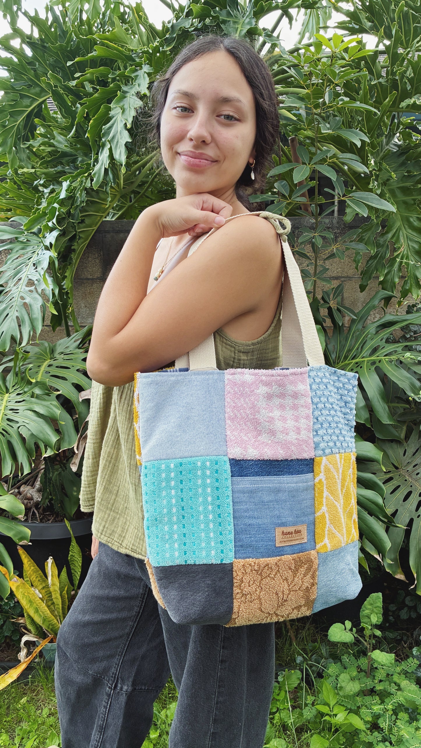 HANA HOU // Patchy Tote 003 // Made with upcycled fabrics