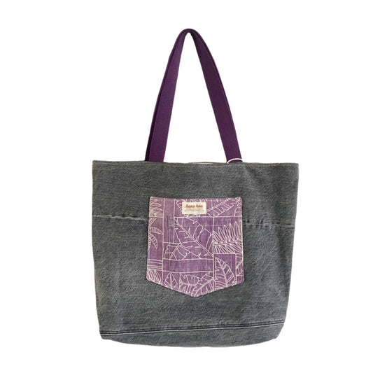 HANA HOU // Denim Pocket Tote 001 // Made in Hawai'i with upcycled fabrics