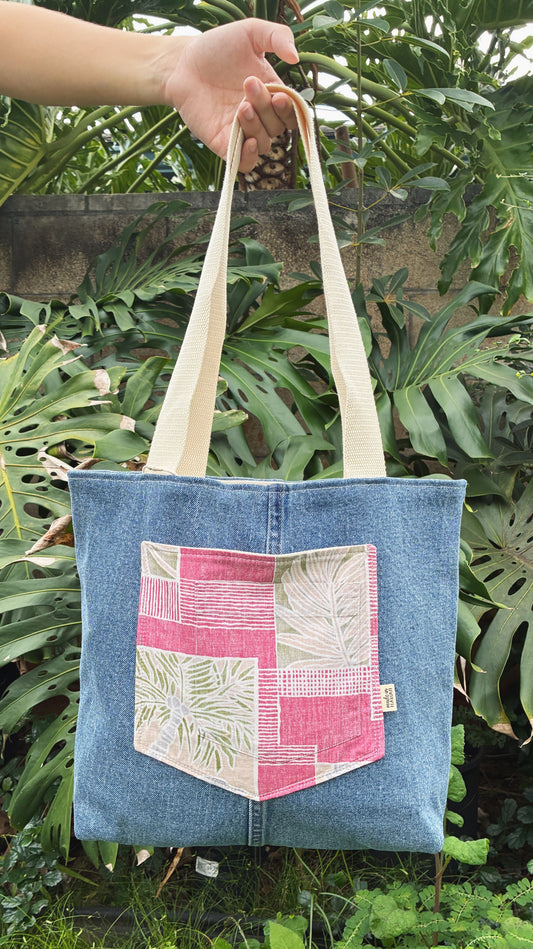 HANA HOU // Denim Pocket Tote 004 // Made in Hawai'i with upcycled fabrics