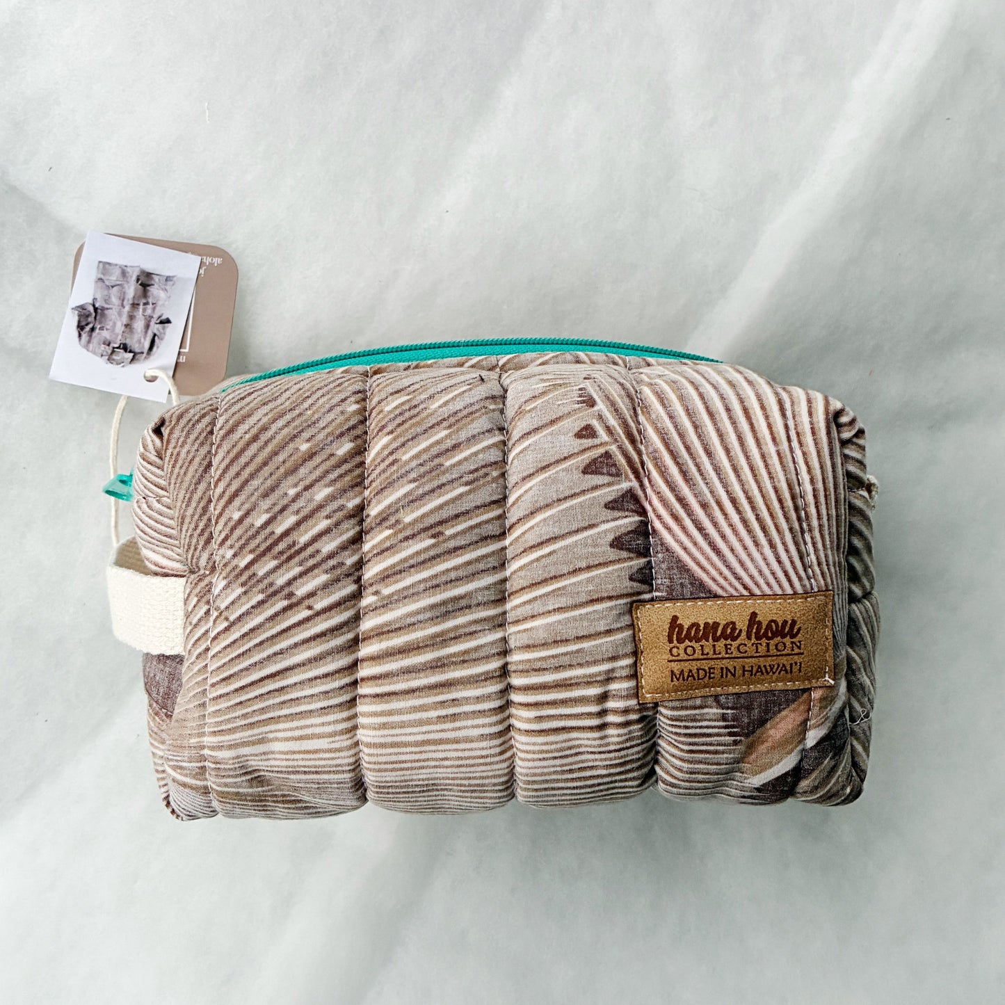 HANA HOU // Travel Boxy 004 // Made in Hawai'i with pre-loved aloha shirt