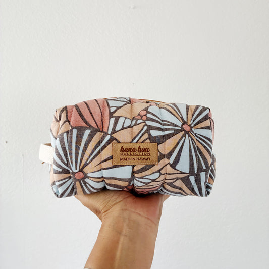 HANA HOU // Travel Boxy 004 // Made in Hawai'i with pre-loved aloha shirt