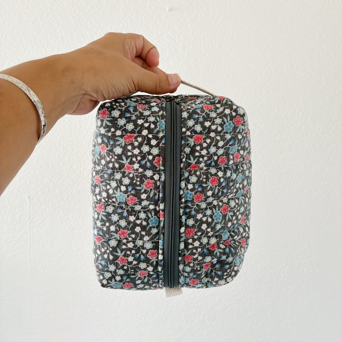HANA HOU // Travel Boxy 001 // Made in Hawai'i with pre-loved aloha shirt