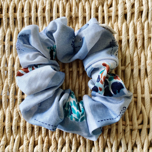 Hana Hou // SCRUNCHIE 002 // Made in Hawaii with upcycled fabrics