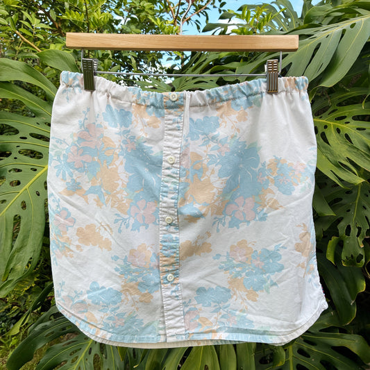 HANA HOU // Coco Top 013// Made in Hawai'i with pre-loved aloha shirt