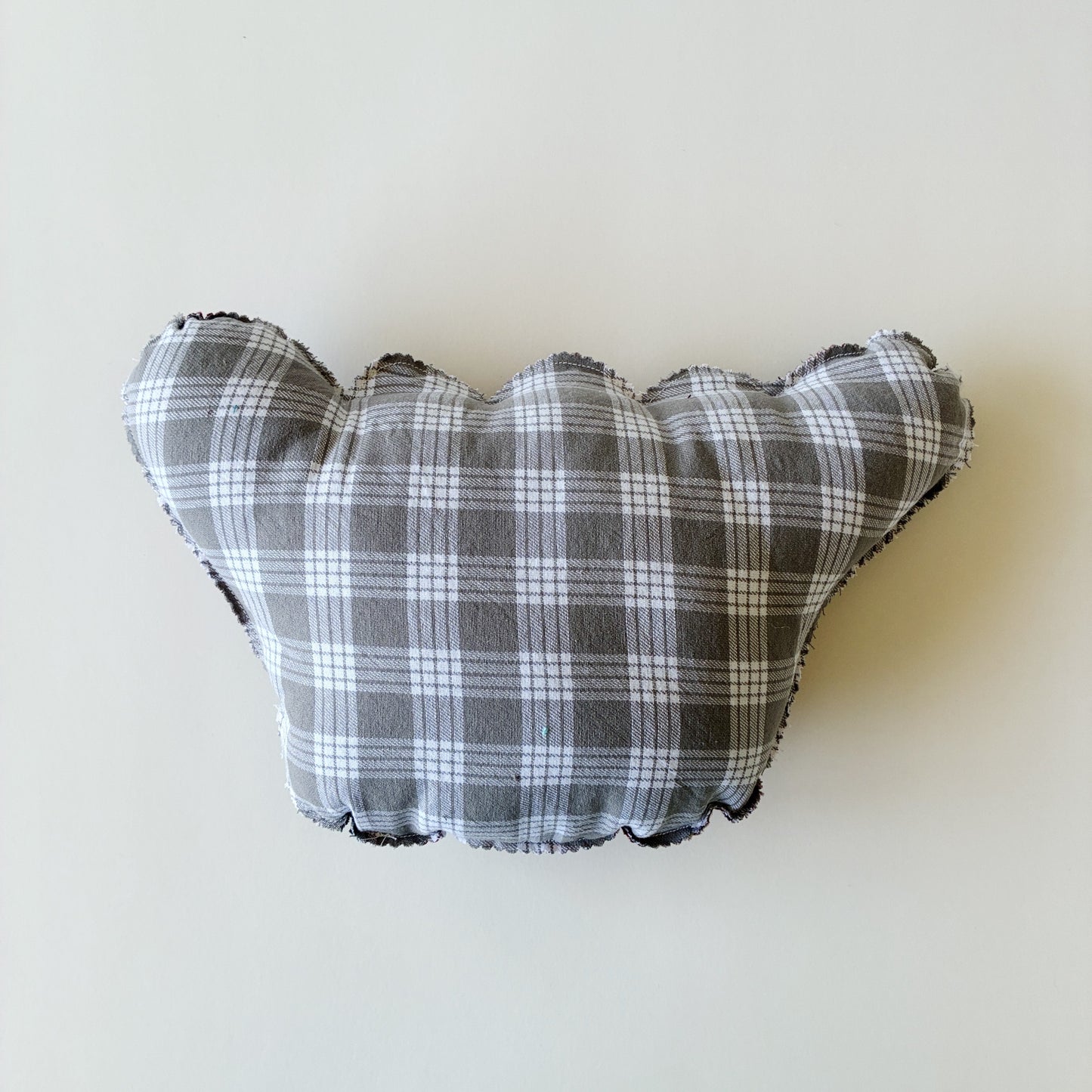 HANA HOU //  PUFFY SHAKA 002 // Made with pre-loved aloha shirt + palaka