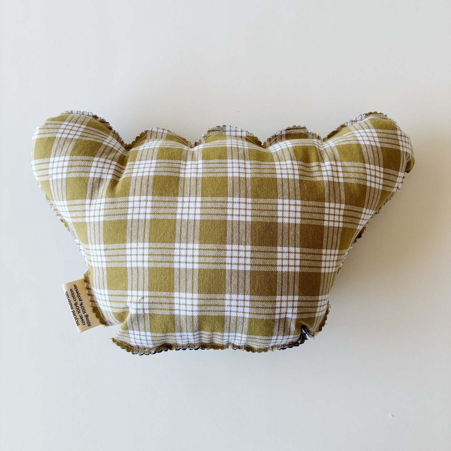 HANA HOU //  PUFFY SHAKA 006 // Made with pre-loved aloha shirt + palaka