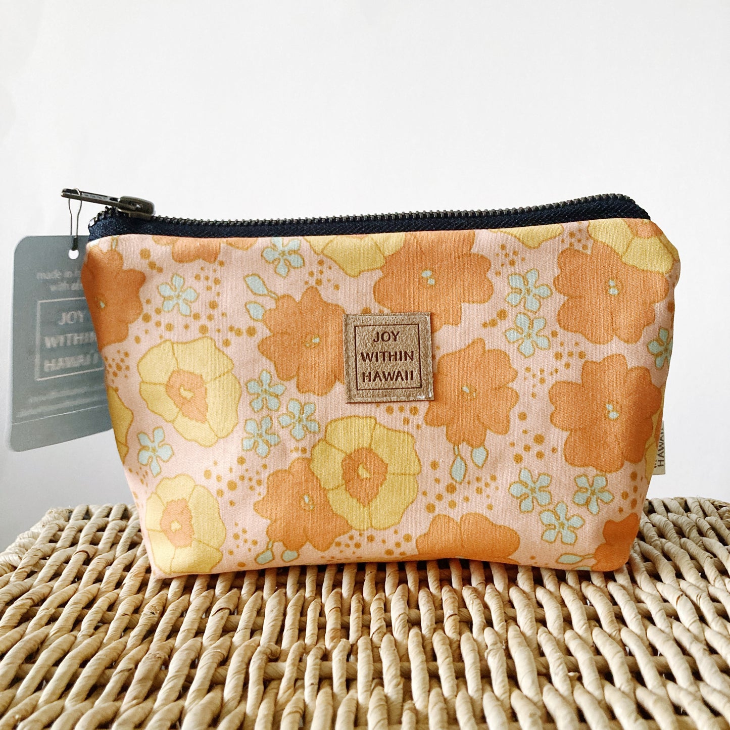 HAWAI'I ARTIST // Jumbo Pencil Pouch 001 // Print design by Millie Anne Me