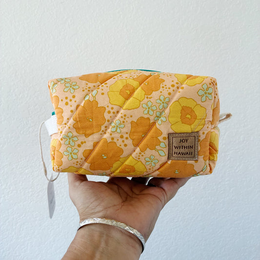 HAWAI'I ARTIST // Medium Travel Boxy 007 // Made in Hawai'i // Print Design by Millie Anne Me