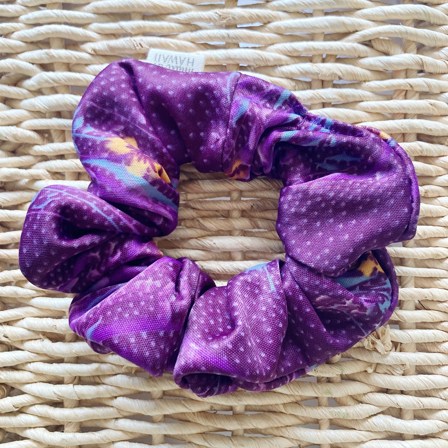 Hana Hou // SCRUNCHIE 07 // Made in Hawaii with upcycled textiles