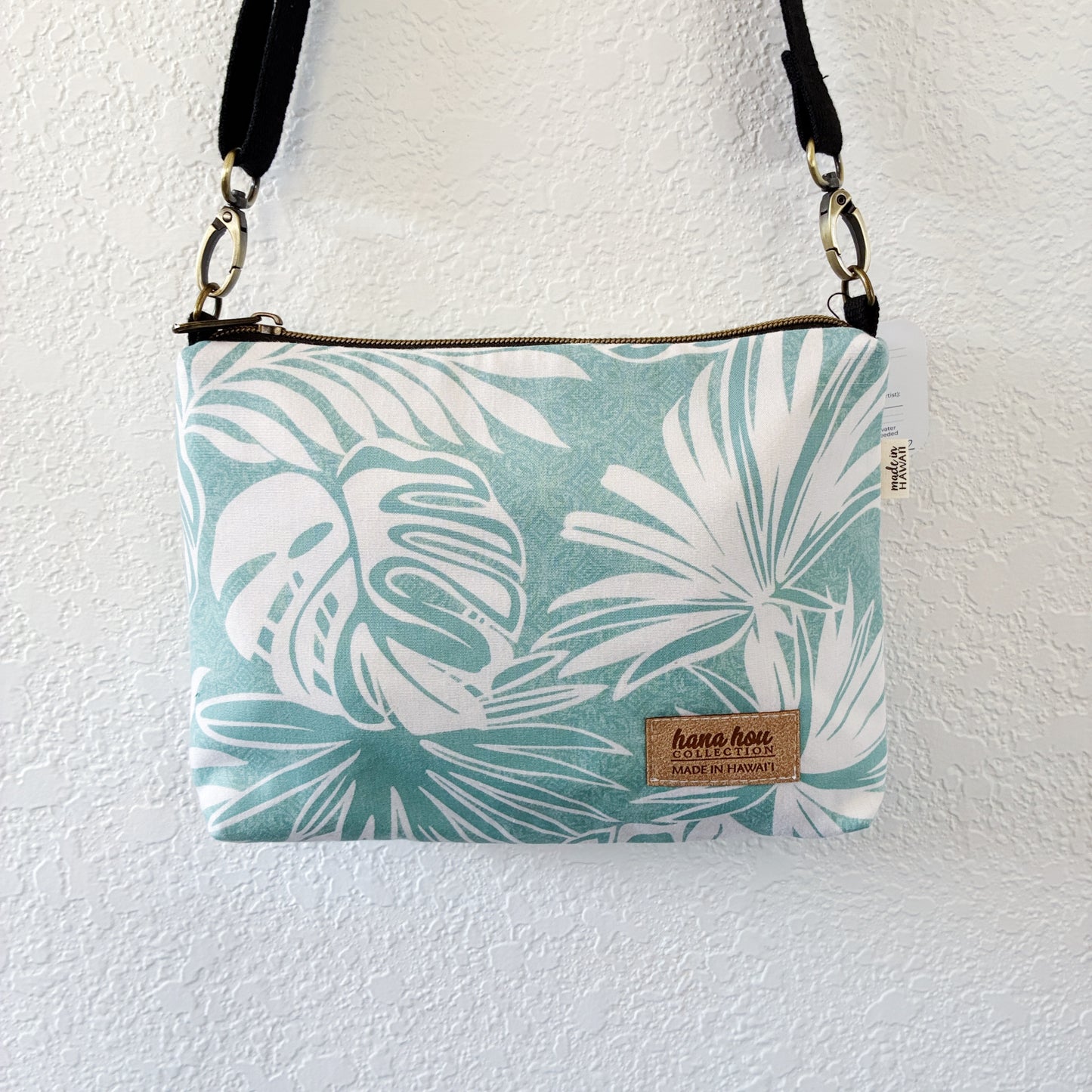 HANA HOU // Small Crossbody 010 // Made in Hawaii with pre-loved aloha shirt