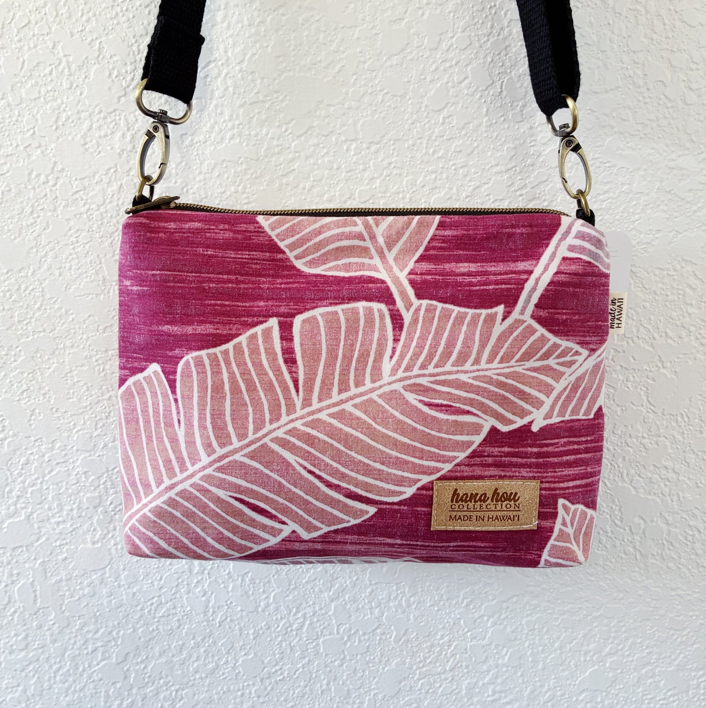 HANA HOU // Small Crossbody 008 // Made in Hawaii with pre-loved aloha shirt