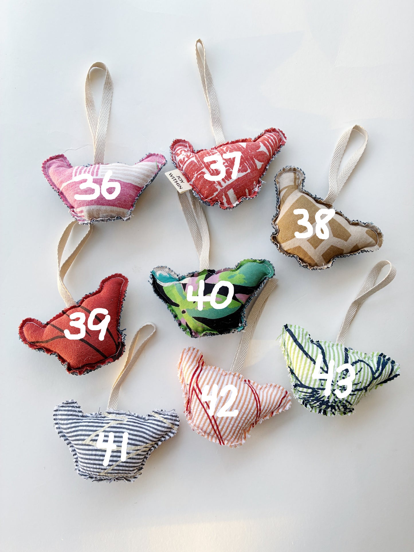 SHAKA ORNAMENT // Made in Hawai'i with preloved aloha shirts + palaka