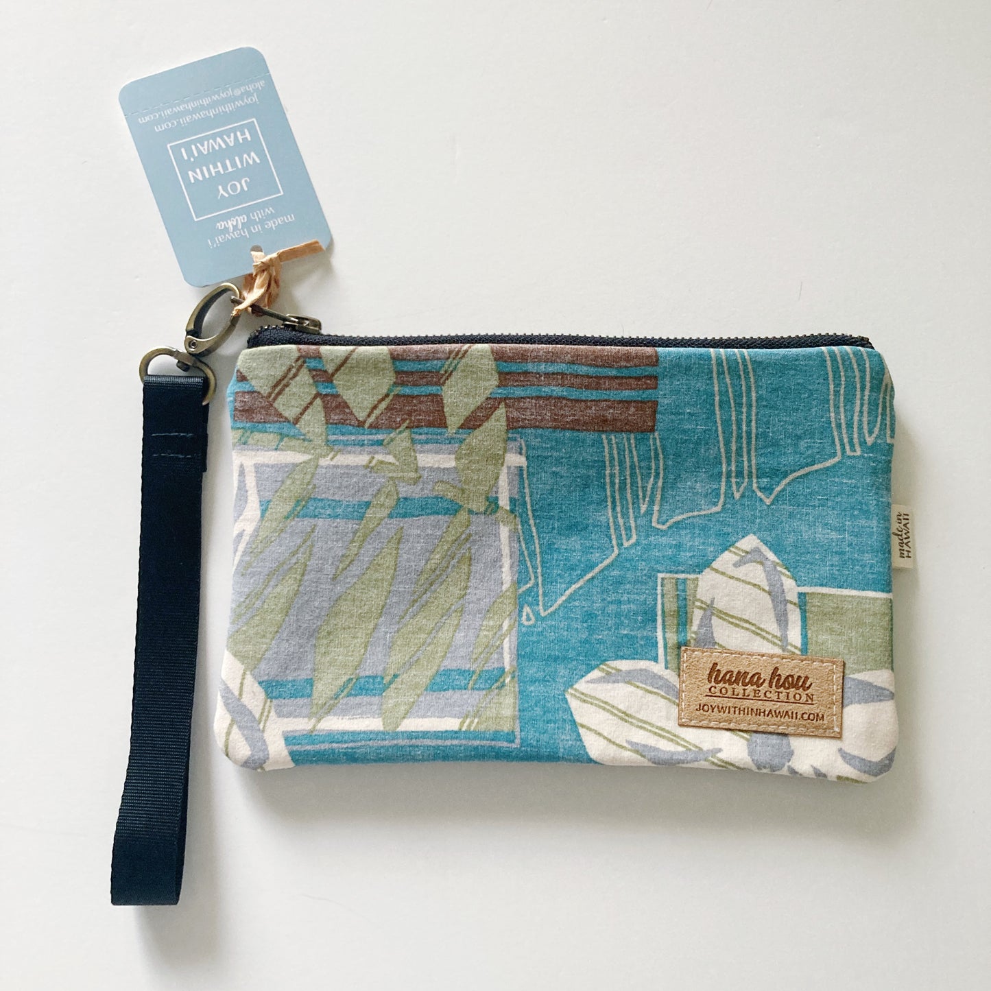 HANA HOU // Wristlet 007 // Made in Hawaii with aloha shirt